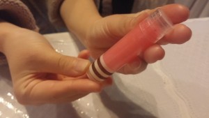 手作りカラーリップクリーム
